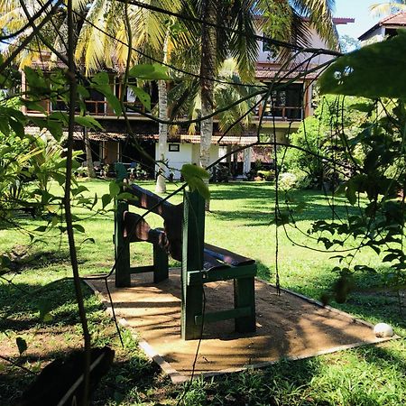 Candle House Kalutara Exteriör bild